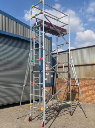 TUFFSCAFF ALUMINIUM 900 LADD SPAN TOWER